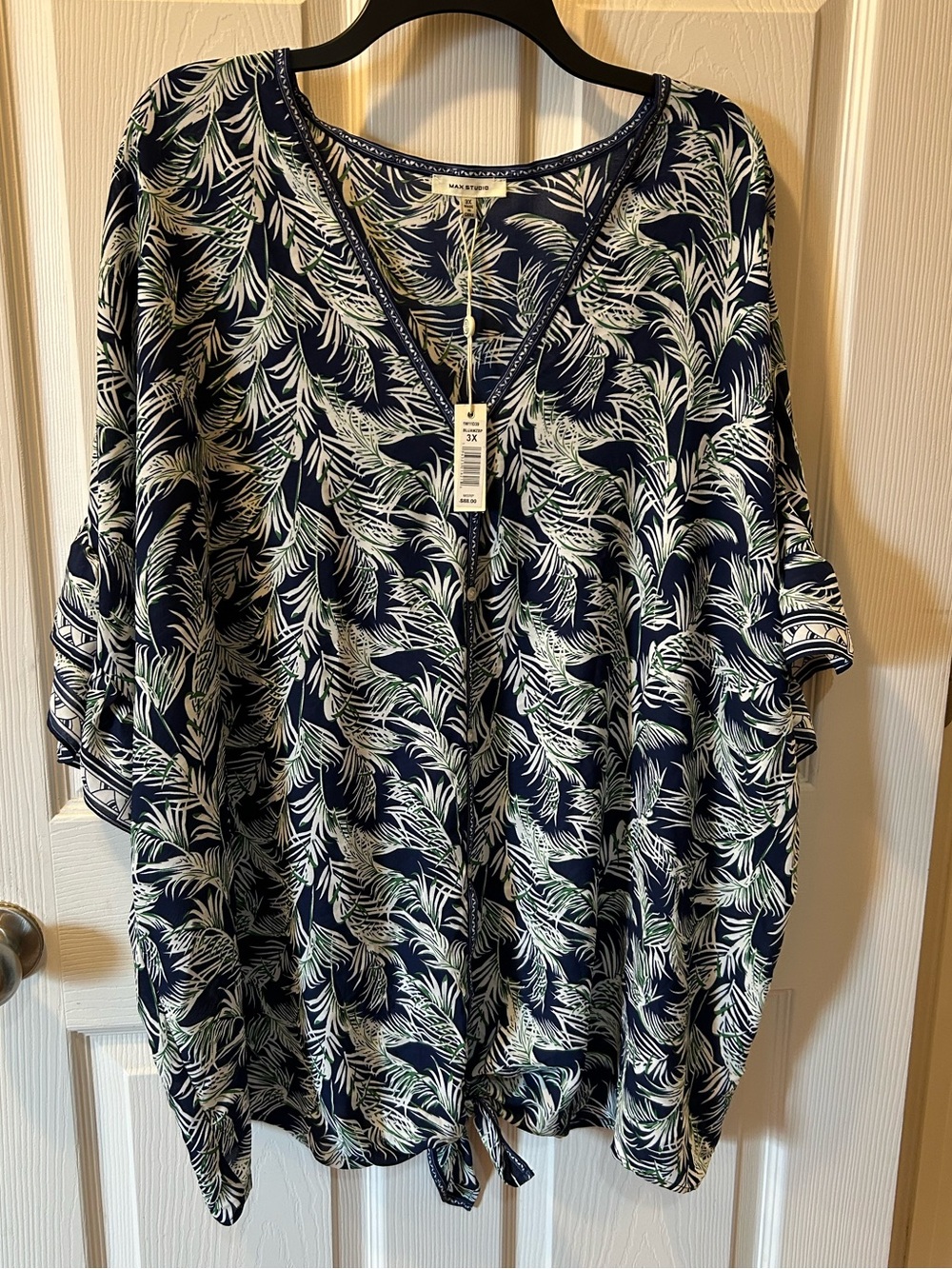 Max Studio 3X Navy Short Sleeve Shirt w/White & Light Green Leaf Print NWT